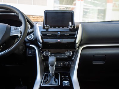 Mitsubishi Eclipse Cross, 2025