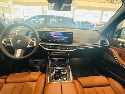 BMW X7, 2025
