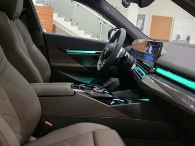 BMW 530e, 2025