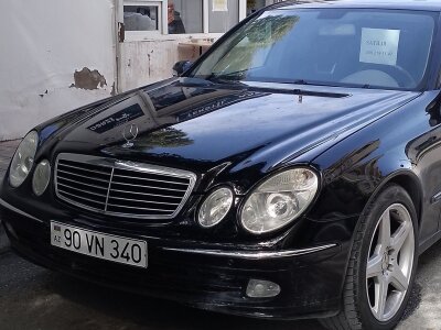 Mercedes-Benz E 200, 2002