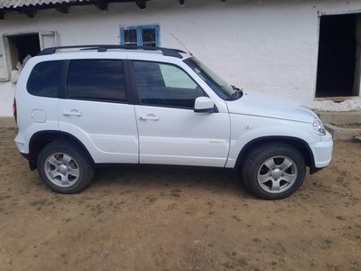 Chevrolet Niva, 2012