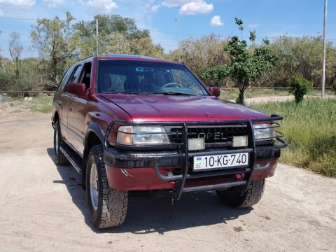 Opel Frontera, 1992
