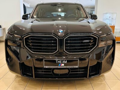 BMW XM, 2025