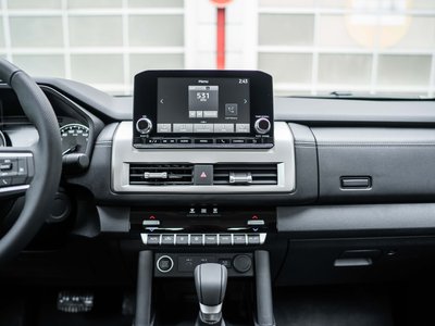 Mitsubishi L200, 2025
