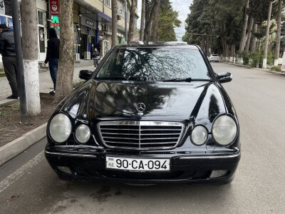 Mercedes-Benz E 240, 2000