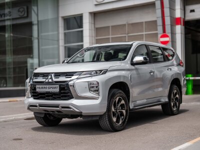 Mitsubishi Pajero Sport, 2025