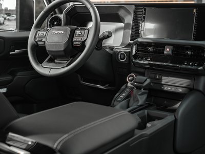 Toyota Land Cruiser Prado, 2026