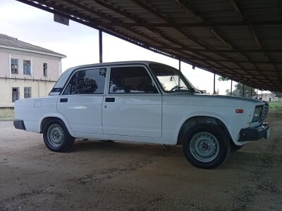 Lada (VAZ) 2107, 2001
