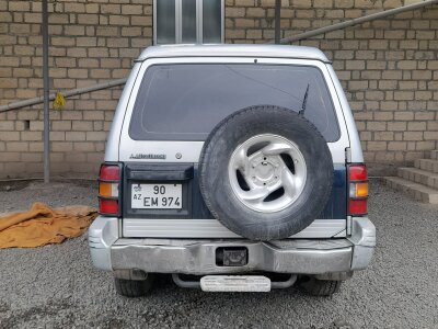 Mitsubishi Pajero, 1993