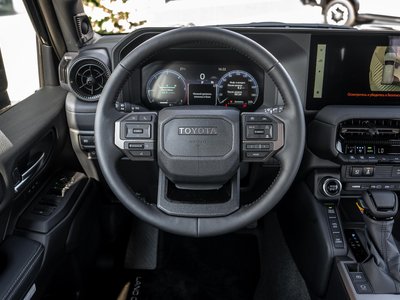 Toyota Land Cruiser Prado, 2026