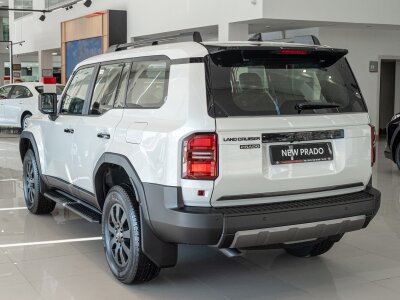 Toyota Land Cruiser Prado, 2026