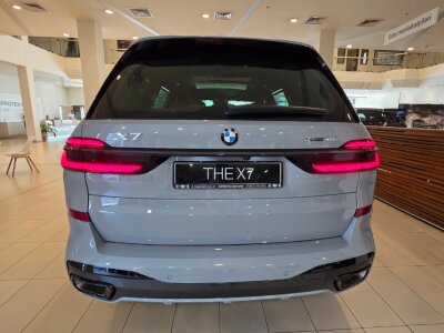 BMW X7, 2026