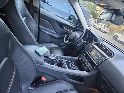 Jaguar F-Pace, 2017