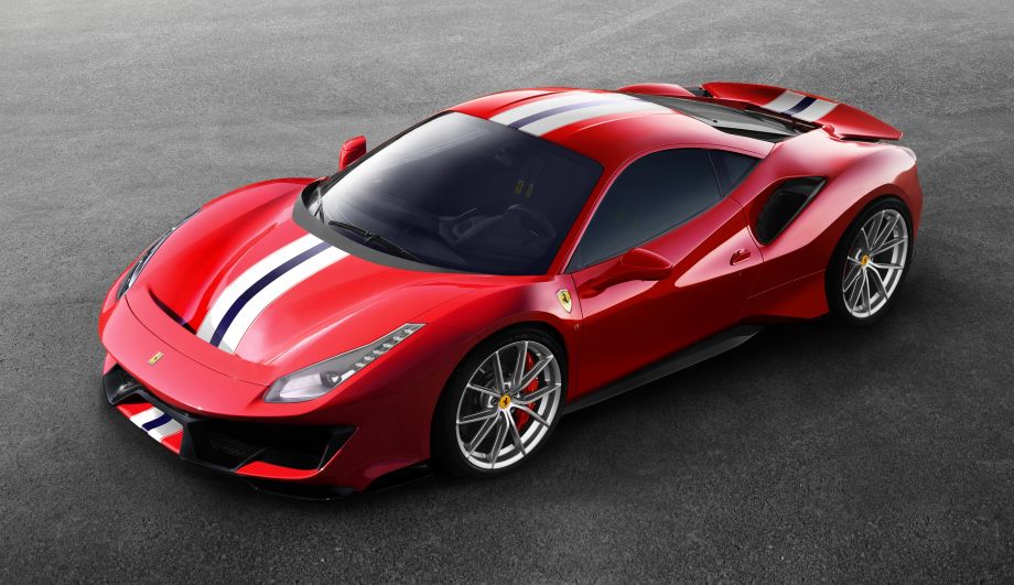 Ferrari представила 720-сильное купе