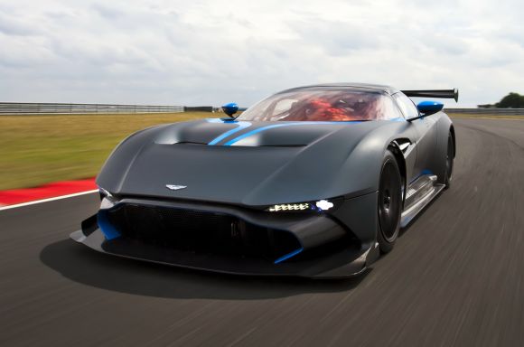 Satışa Aston Martin Vulcan qoyulub