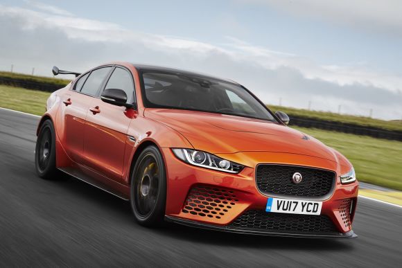 Представлен 600-сильный Jaguar XE