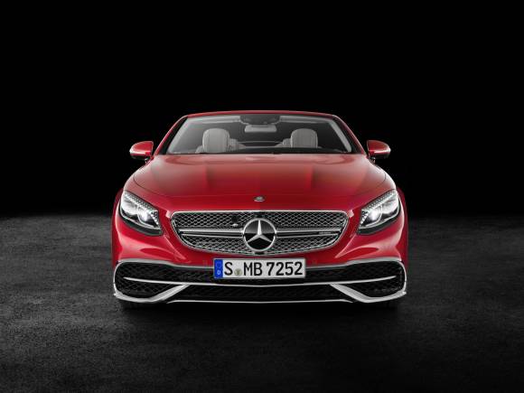 Mercedes представил роскошный кабриолет