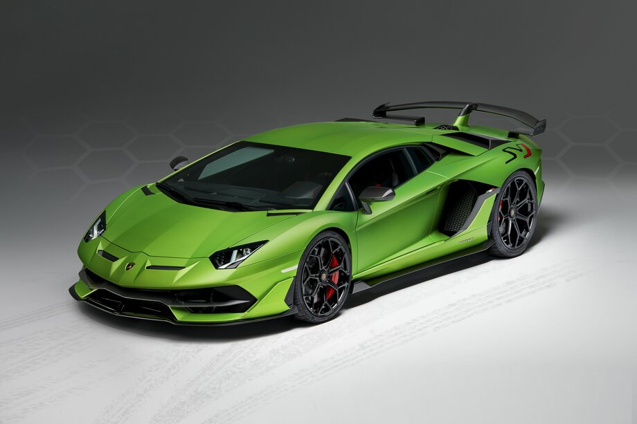 Lamborghini-dən Aventador SVJ