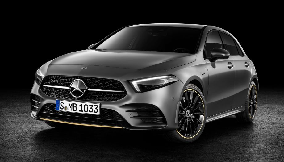 Mercedes показал базовую версию нового A-Class