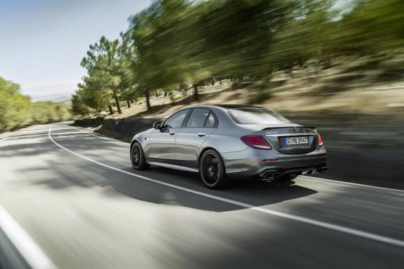 Mercedes представил новый E63 AMG