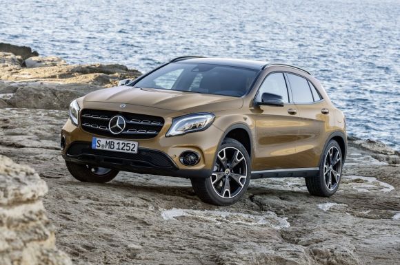 Mercedes обновил кроссовер GLA