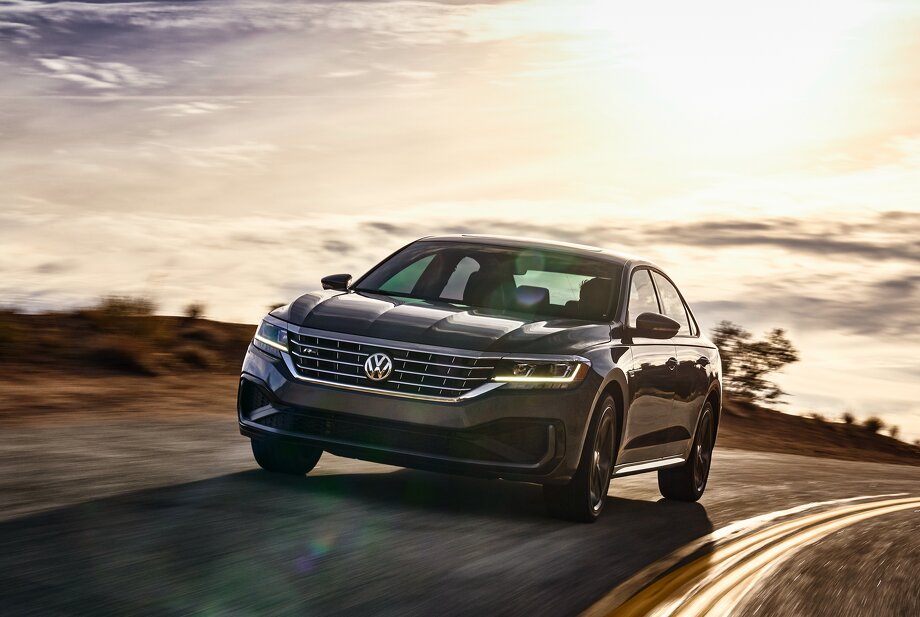 Volkswagen представил новый Passat