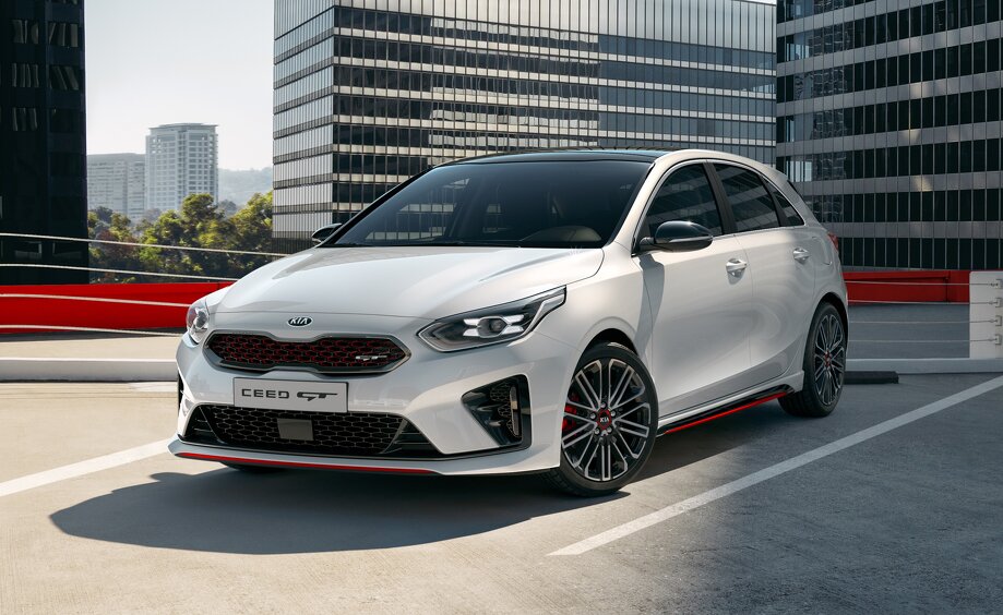 Infiniti-dən konsept Project Black S