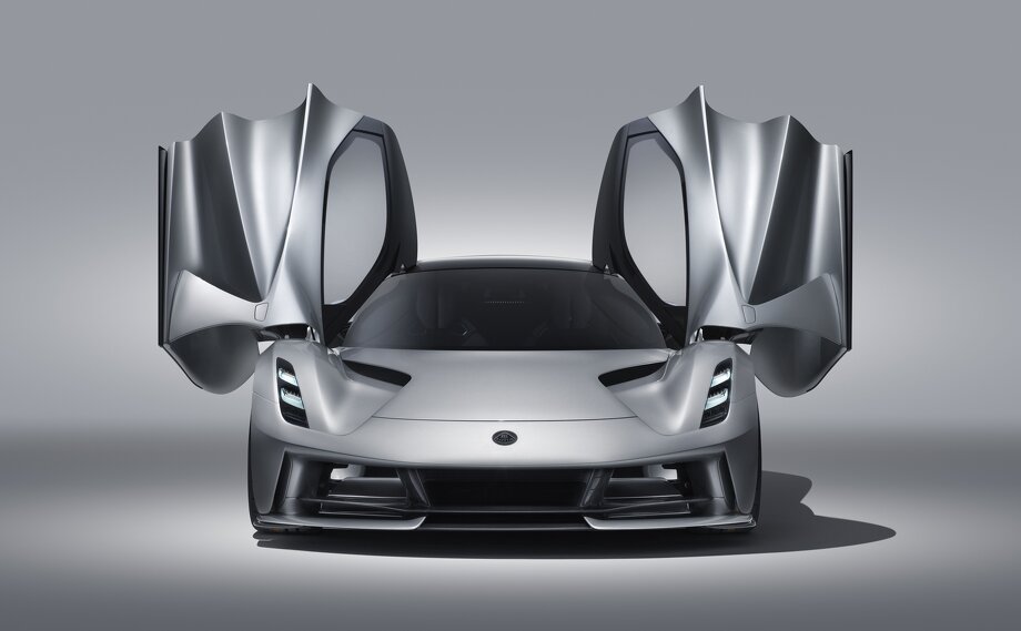 İlk hiperkar Lotus Evija